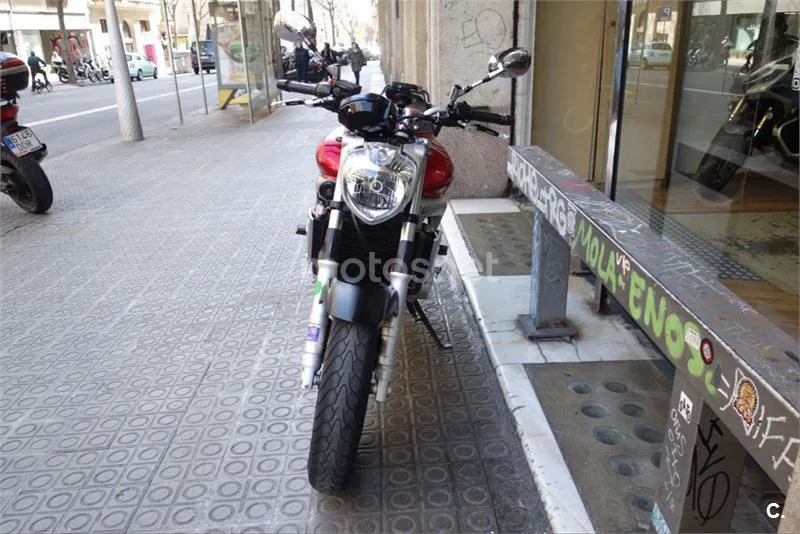 Yamaha FZ6 – Vista 13