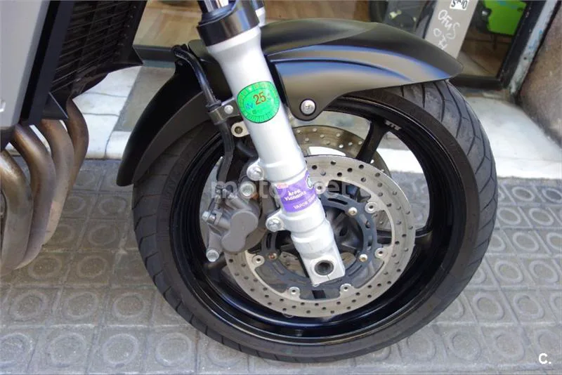 Yamaha FZ6 – Vista 5