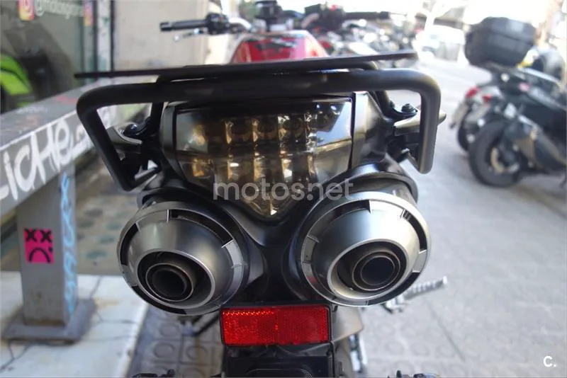 Yamaha FZ6 – Vista 7