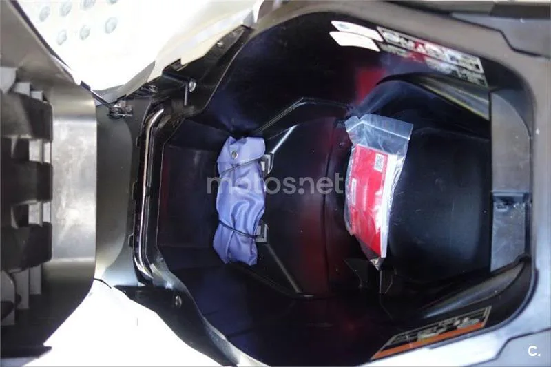 Honda Forza 750 – Vista 11