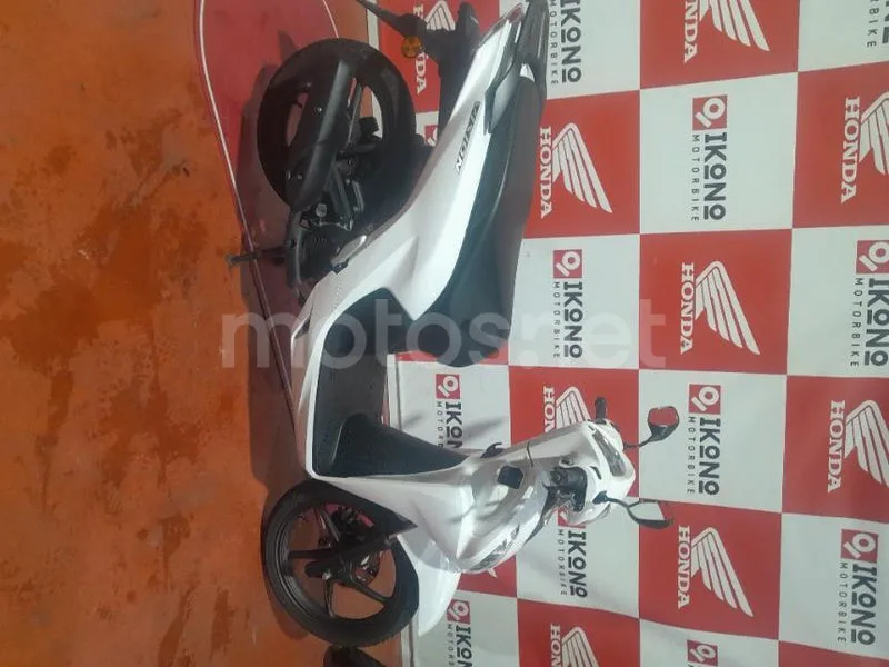 Honda Vision 110 - Vista 3