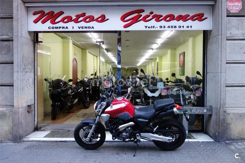 Yamaha MT-03 – Vista 12