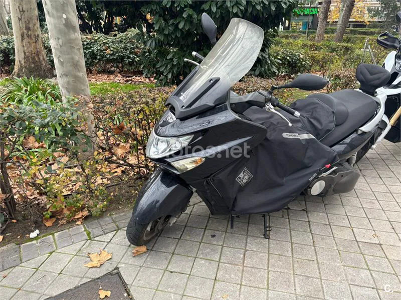 Kymco Xciting 500 – Vista 4