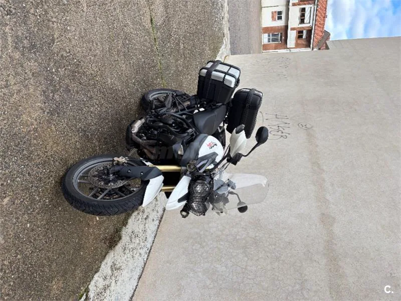 Triumph Tiger 800 – Vista 5