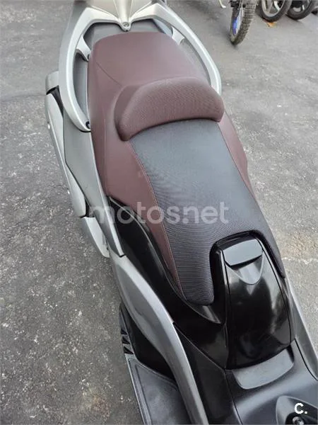 Yamaha TMAX 500 – Vista 9