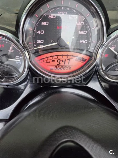Yamaha TMAX 500 – Vista 10