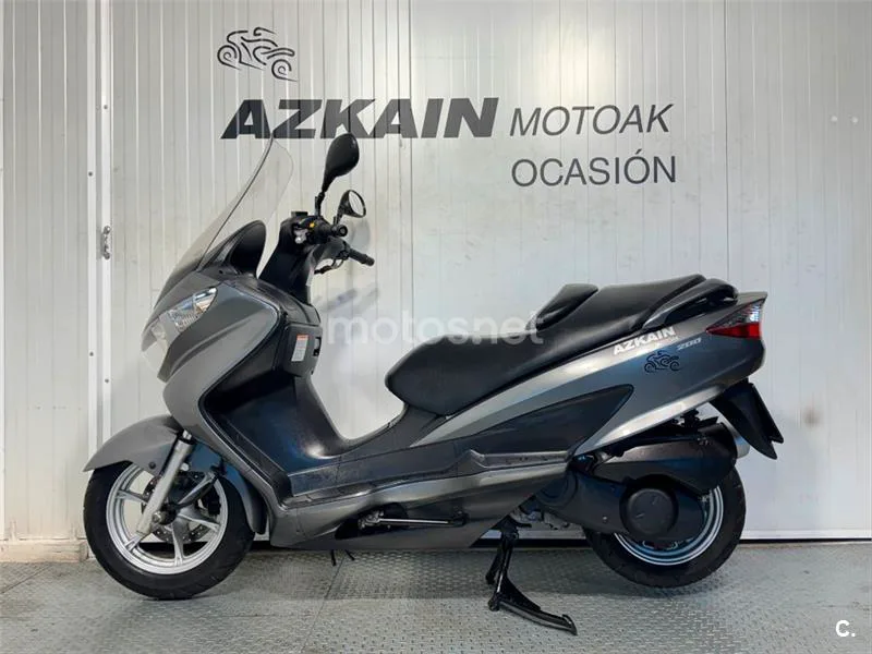 Suzuki Burgman 200 – Vista 3