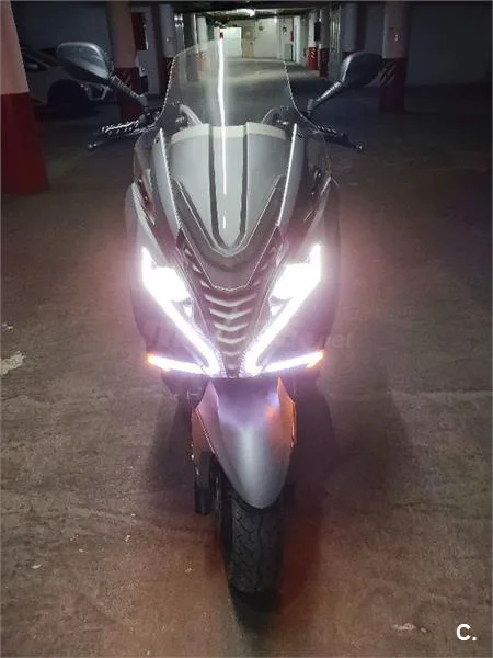 MITT 125 GT Max – Vista 3