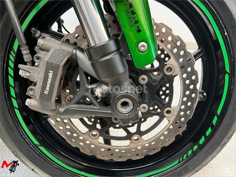 Kawasaki Z1000 SX – Vista 6