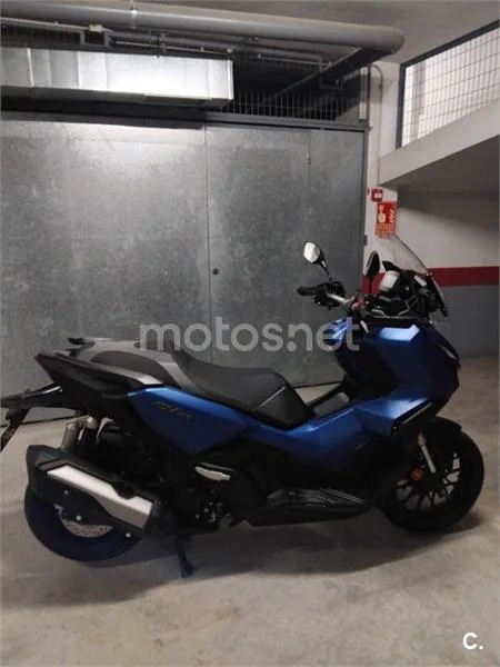 Honda ADV 350 – Vista 2