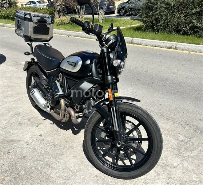 Ducati Scrambler – Vista 3