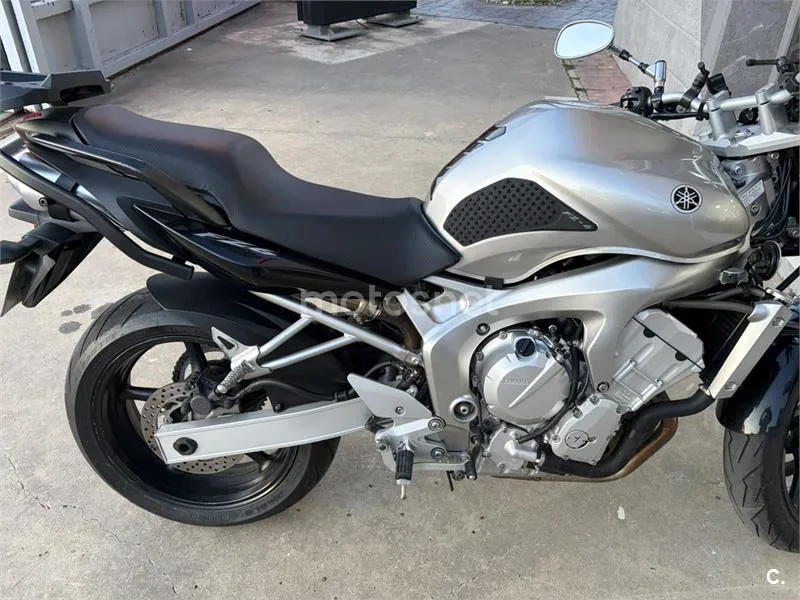Yamaha FZ6 S – Vista 2