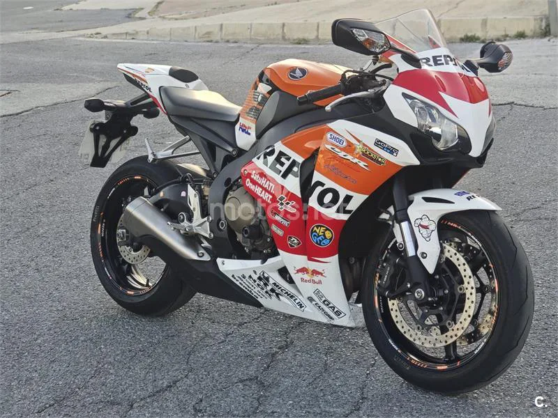 Honda CBR 1000RR Fireblade – Vista 2
