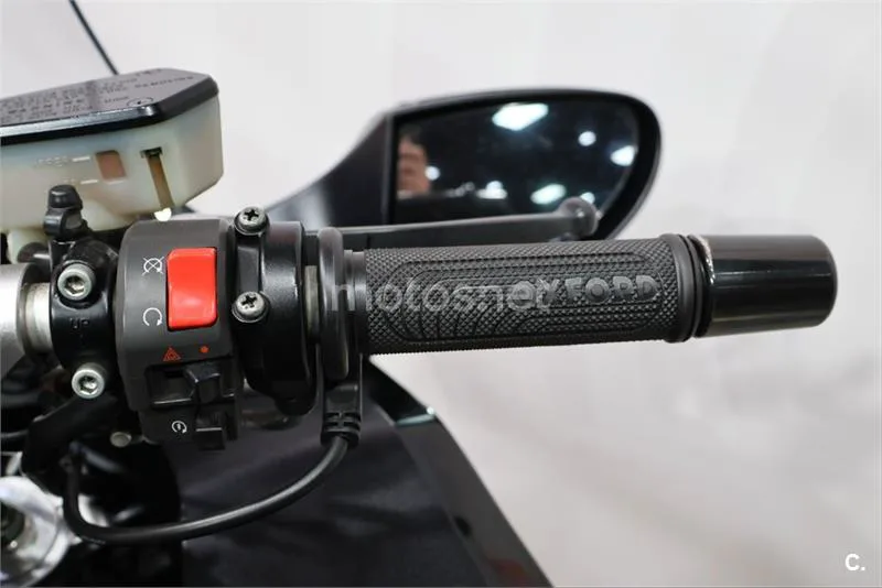 Kawasaki 1400GTR – Vista 9