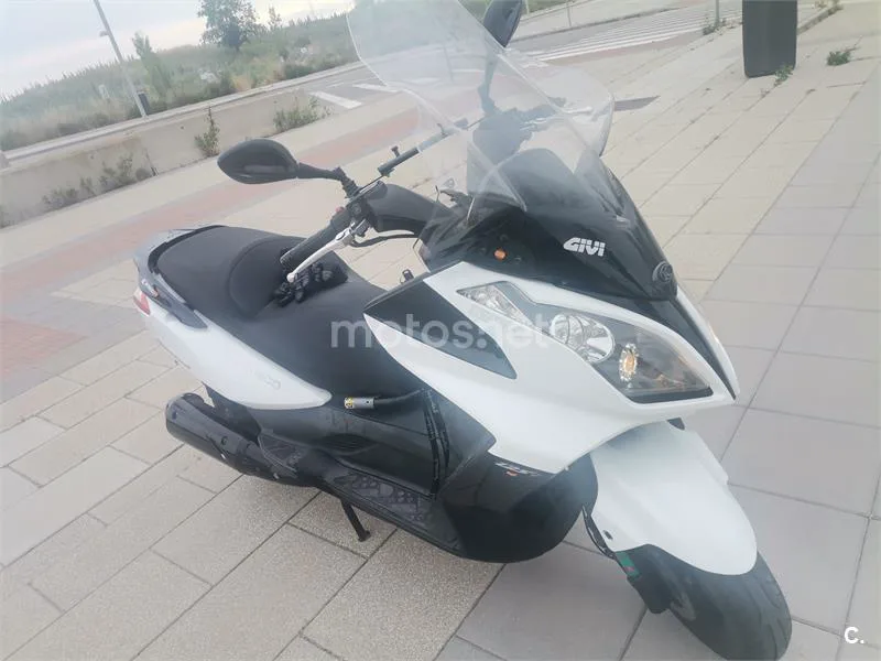 Kymco Super Dink 125i – Vista 4