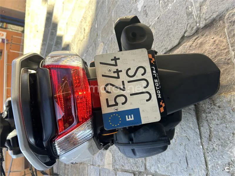 Yamaha NMAX – Vista 2