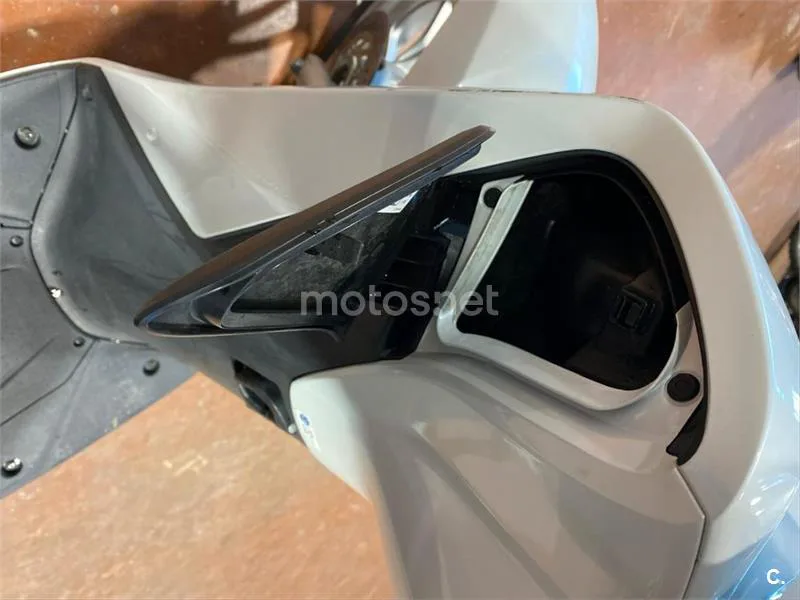 Honda SH 125i – Vista 5