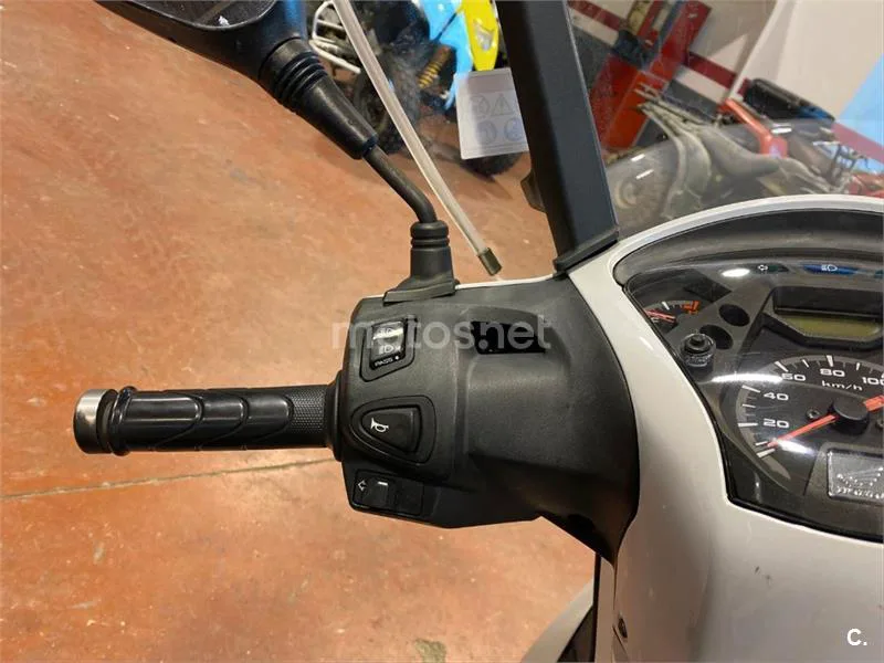 Honda SH 125i – Vista 9