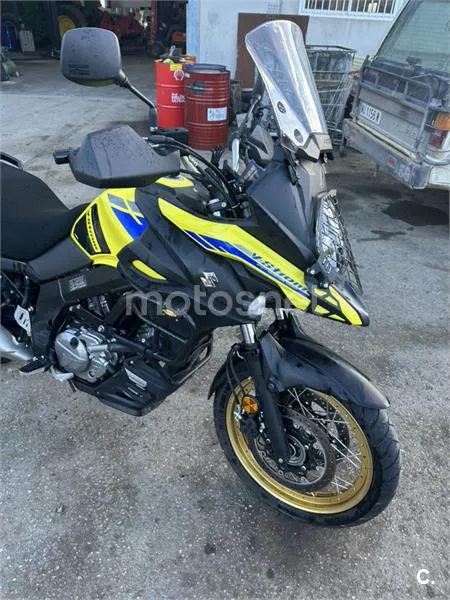 Suzuki V-Strom 650 XT – Vista 6