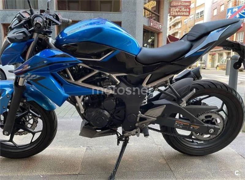 Kawasaki Z 125 – Vista 2