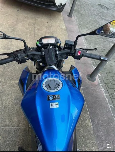 Kawasaki Z 125 – Vista 5