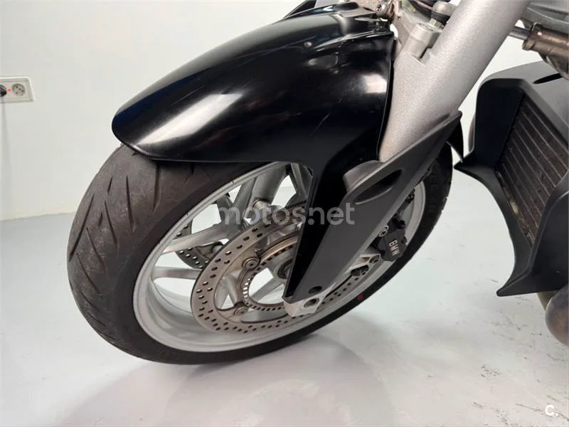 BMW R 1200 R – Vista 18