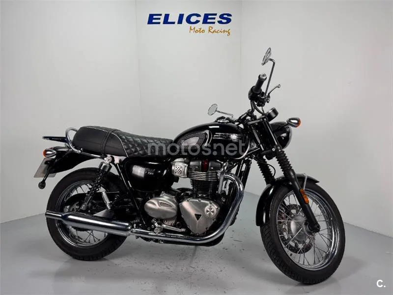Triumph Bonneville – Vista 3