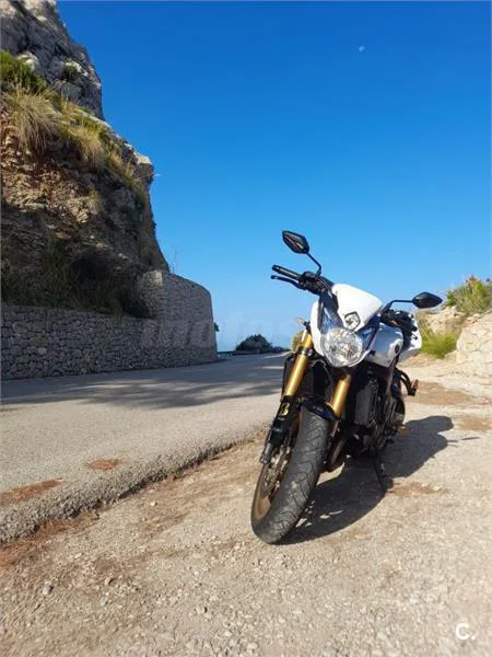 Yamaha FZ8 N 3500 € 2012 Valencia - 2