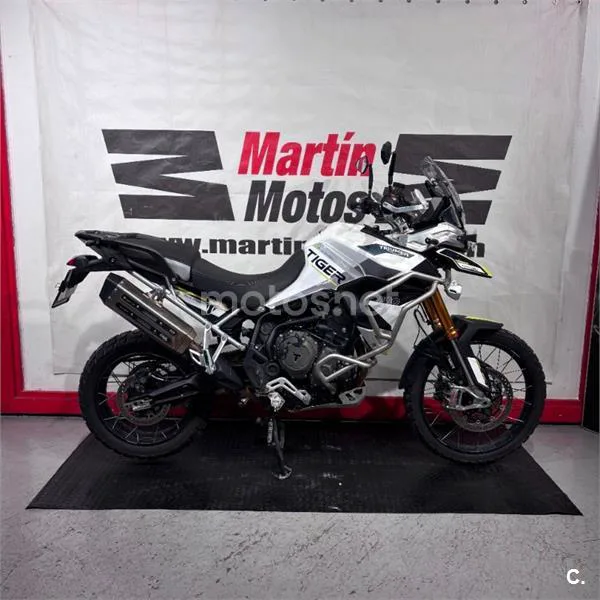 Triumph Tiger 900 – Vista 3