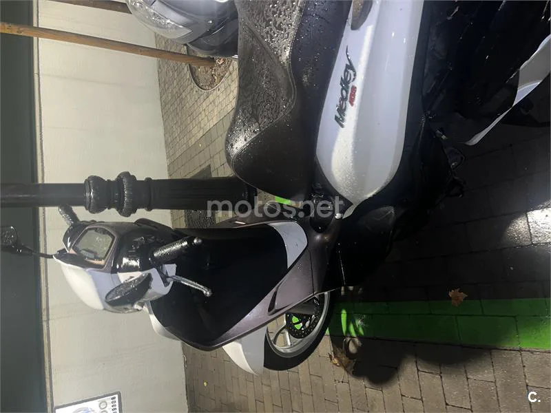 Piaggio Medley 2200 € 2021 Madrid - 2