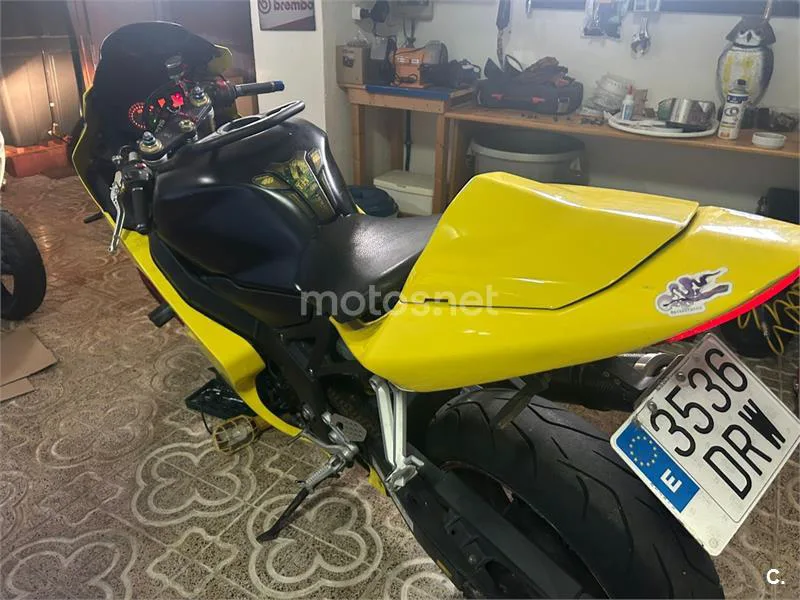 Suzuki GSX R600 – Vista 5
