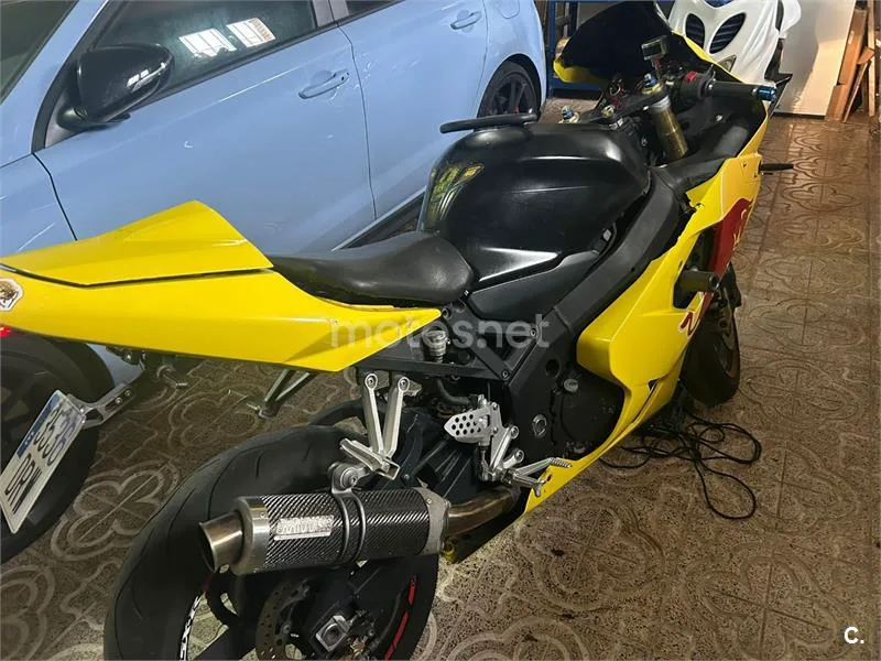 Suzuki GSX R600 – Vista 7