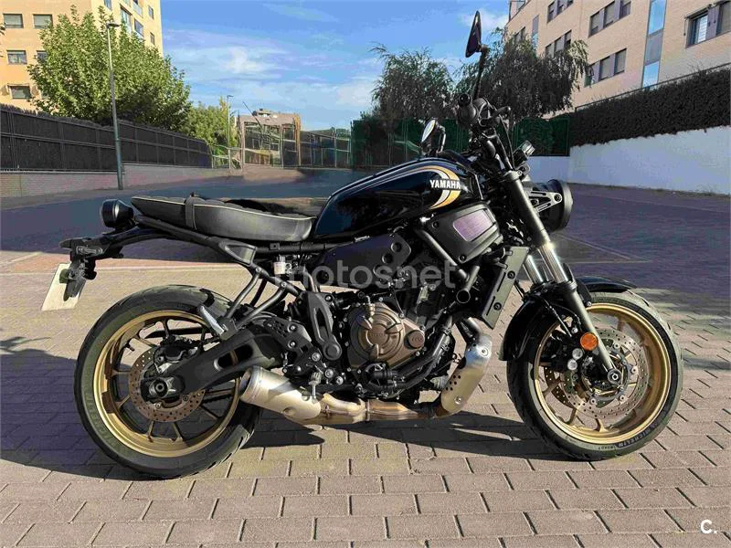 Yamaha XSR700 – Vista 2
