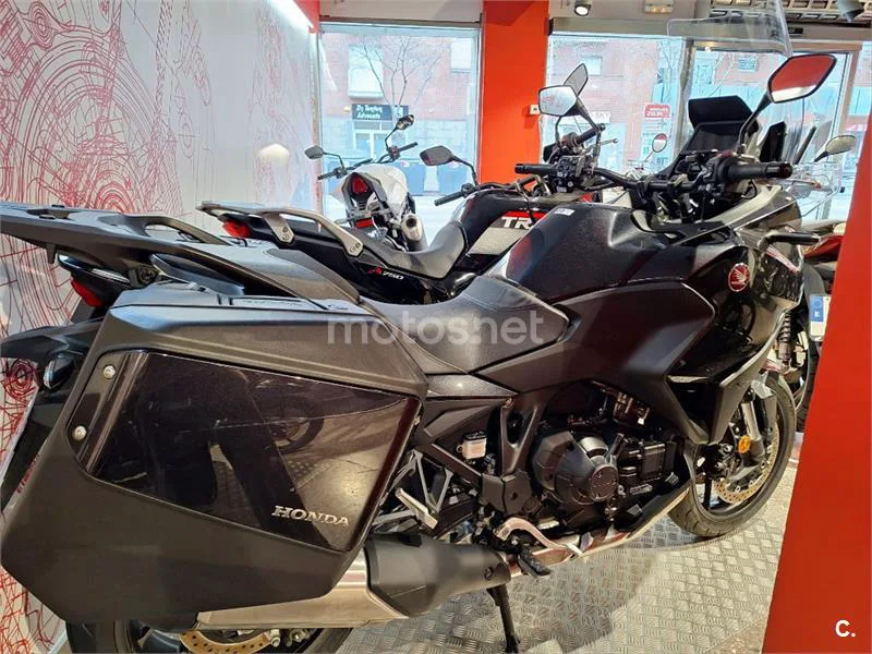Honda NT1100 – Vista 3