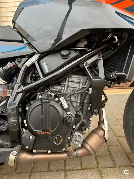 KTM 125 – Vista 4