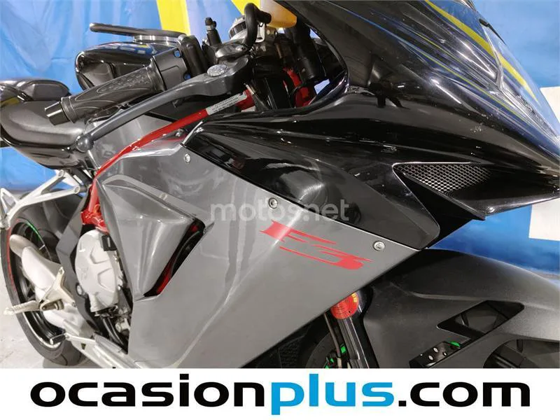 MV Agusta F3 675 – Vista 17