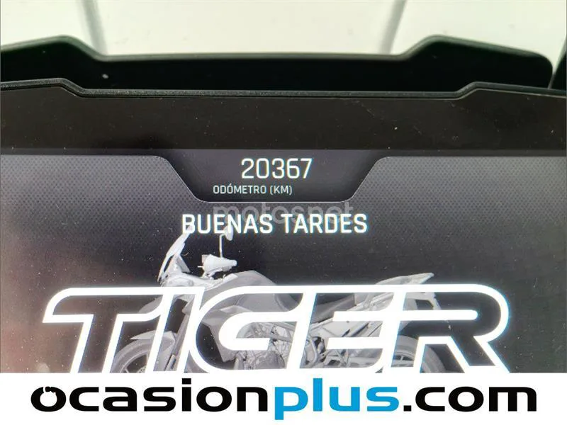 Triumph Tiger 900 – Vista 12