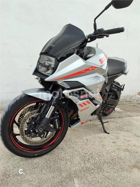 Suzuki Katana 1000 – Vista 5