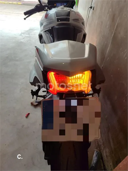Suzuki Katana 1000 – Vista 8