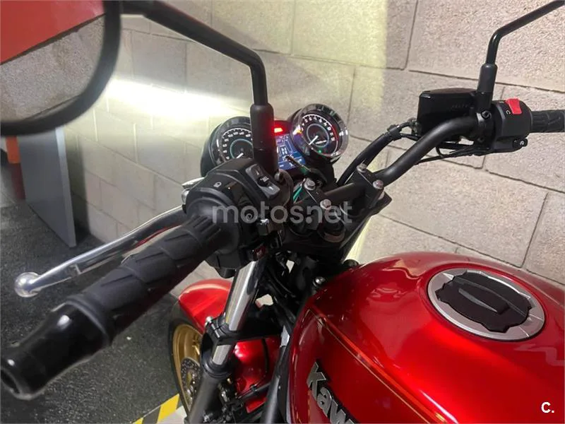 Kawasaki Z650 – Vista 8