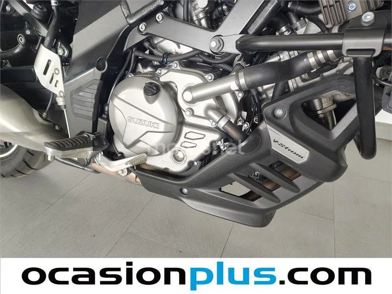 Suzuki V-Strom 650 – Vista 16
