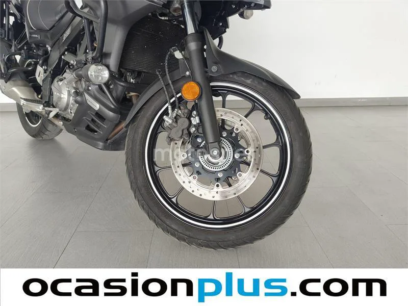 Suzuki V-Strom 650 – Vista 18