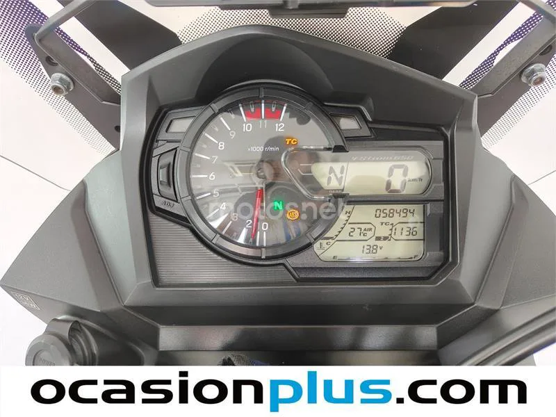 Suzuki V-Strom 650 – Vista 10