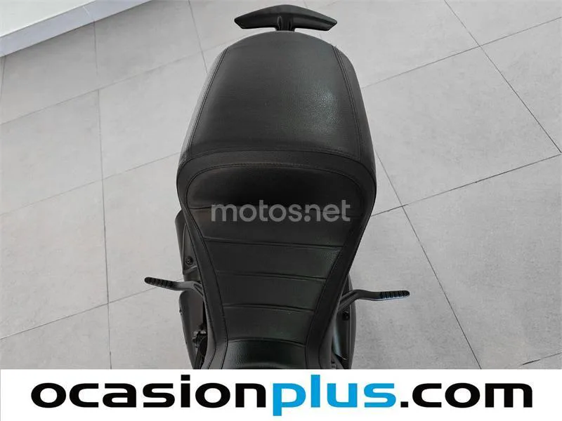 Ducati Diavel – Vista 23