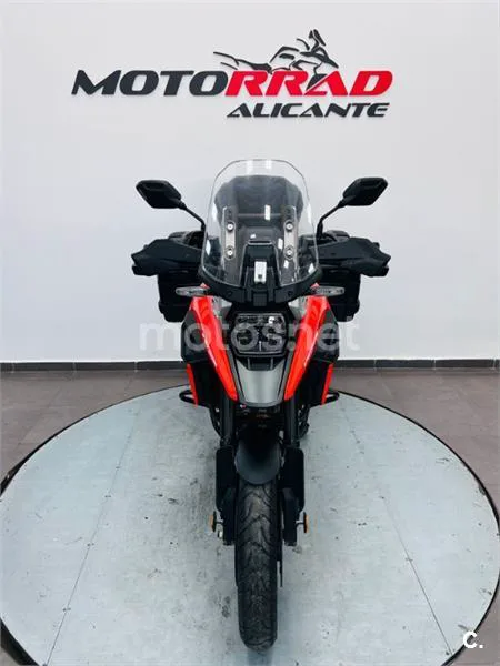 Suzuki V-Strom 1050 – Vista 15