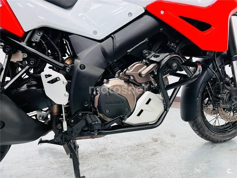 Suzuki V-Strom 1050 – Vista 6