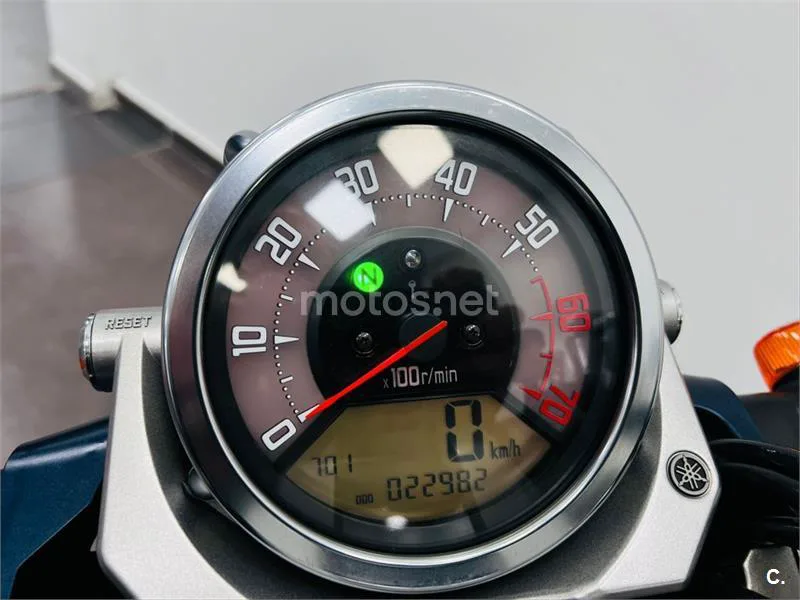 Yamaha MT-01 – Vista 19
