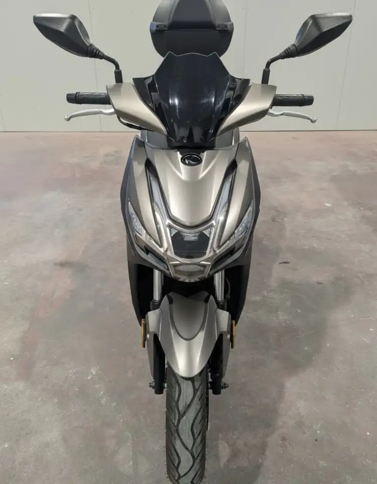 Kymco Agility 125 – Vista 4