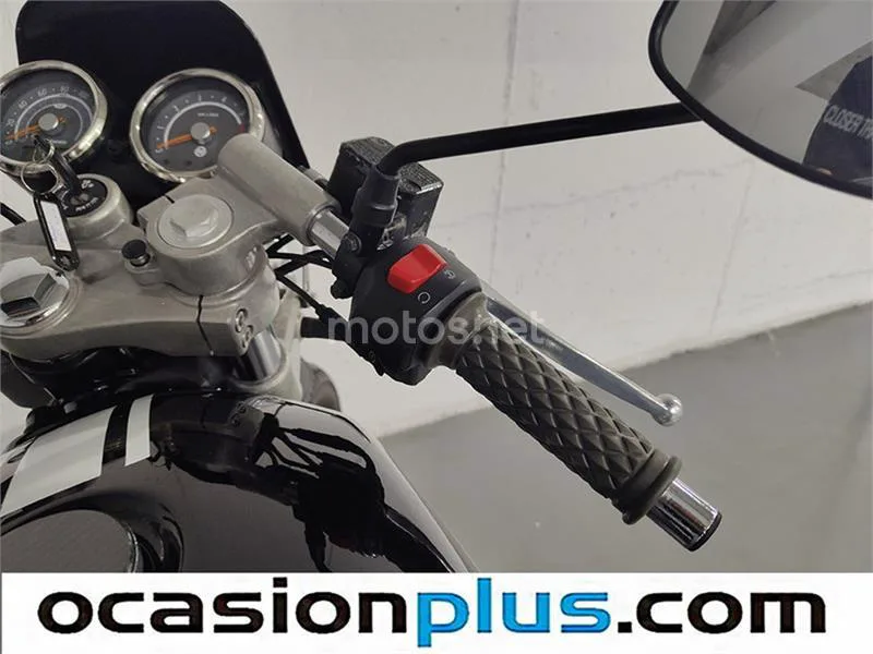 Royal Enfield Continental GT 535 – Vista 11