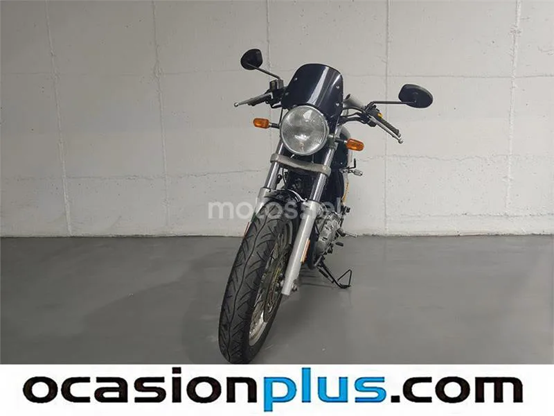 Royal Enfield Continental GT 535 – Vista 4
